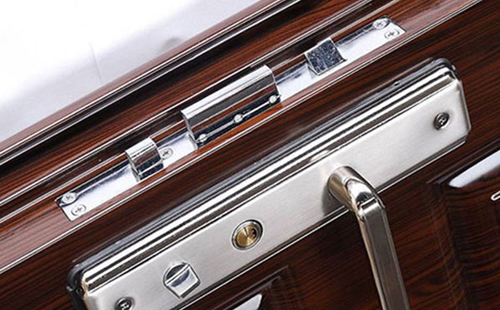 新疆24小时上门开锁公司